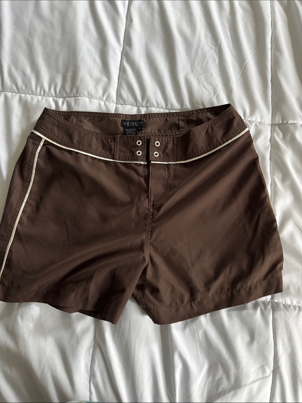VENUS Brown Shorts with Cream Piping